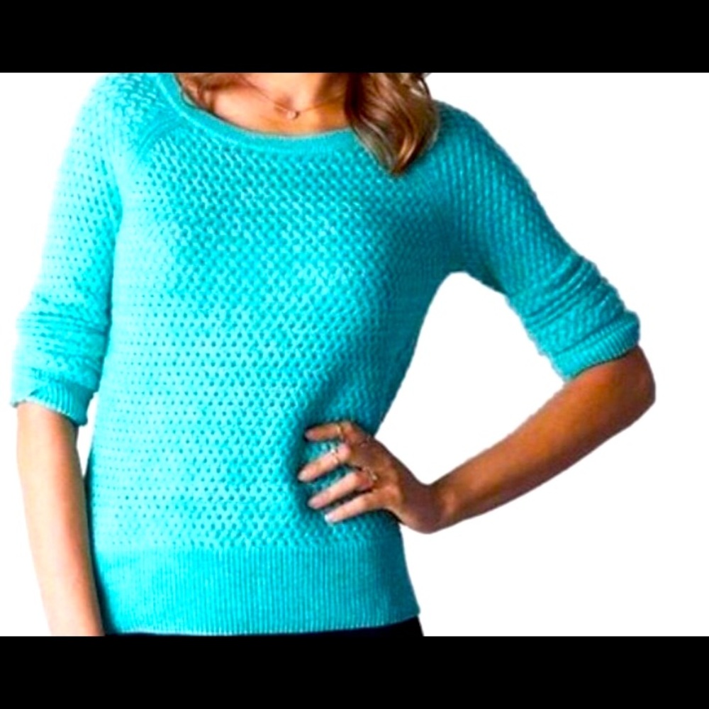 American eagle women’s sz small mint green sweater - Picture 2 of 5